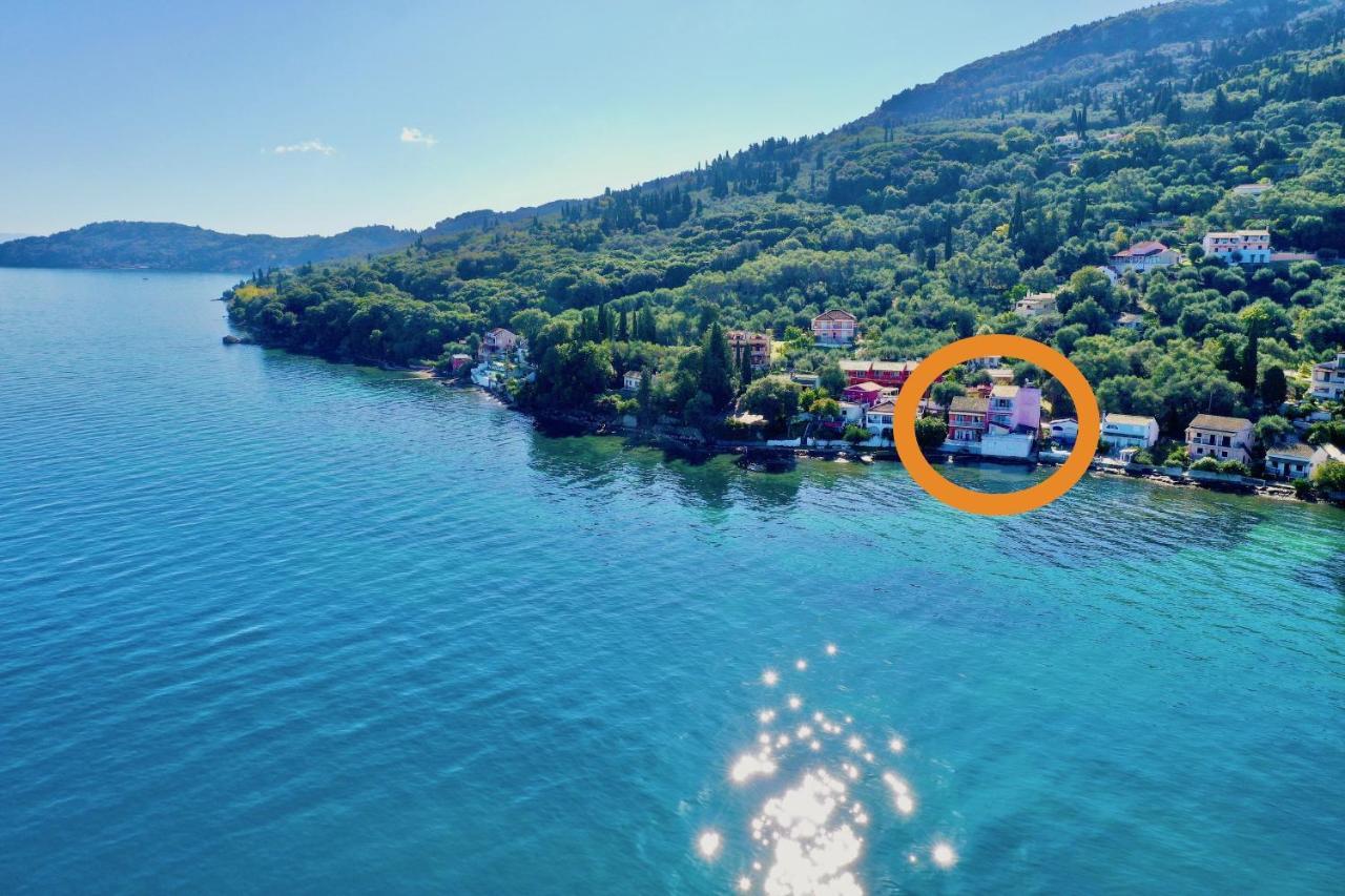 Seafront Villa Ourania Mesongí Extérieur photo